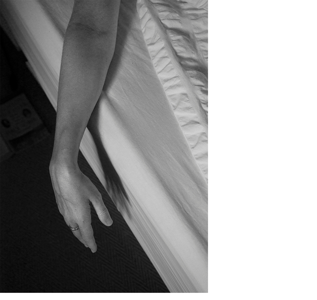 Llovet hand
