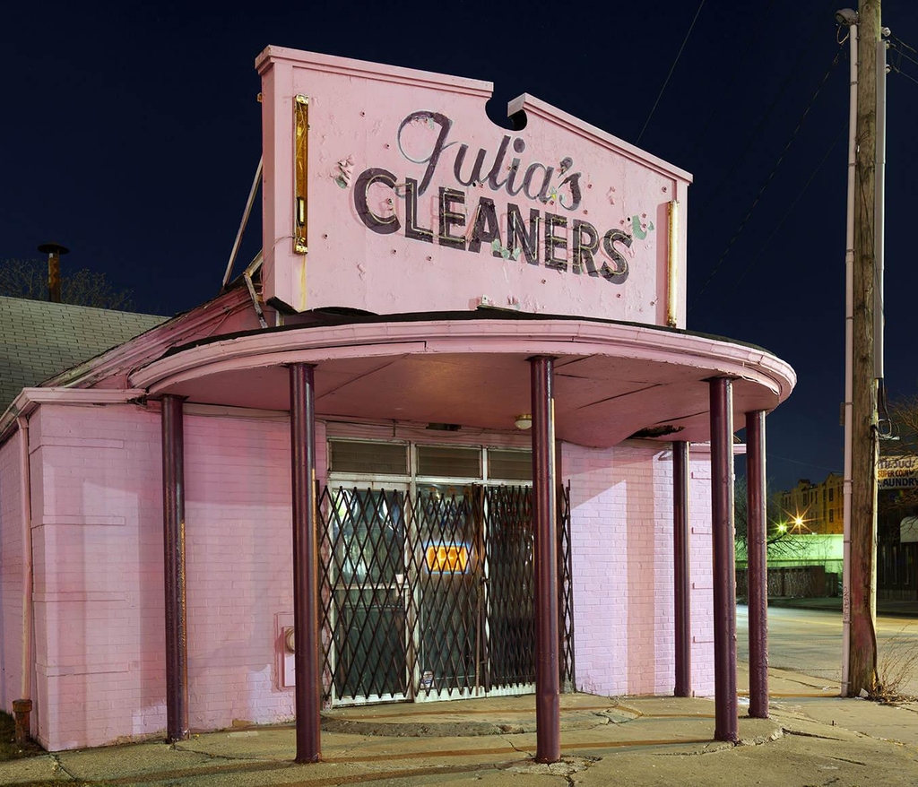 Julias Cleaners Detroit 2016 0869
